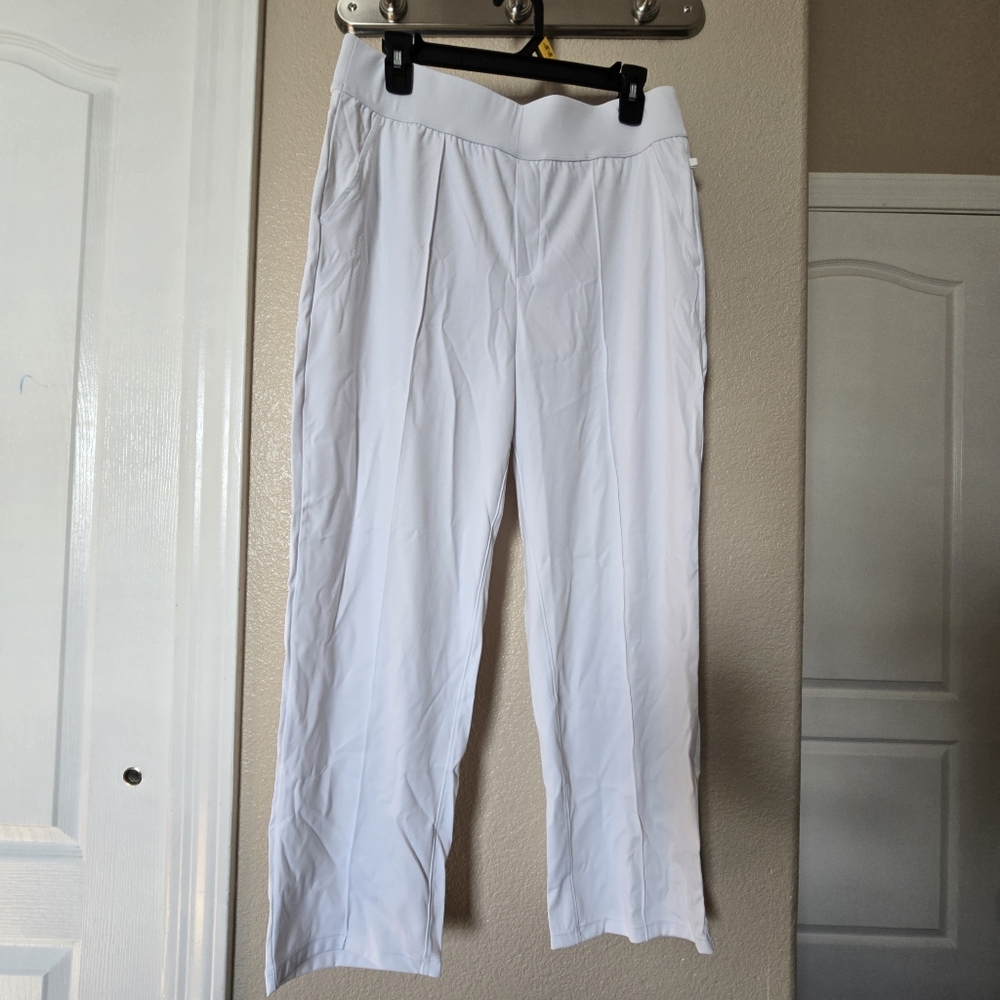 HALARA White Cropped Ankle Pants